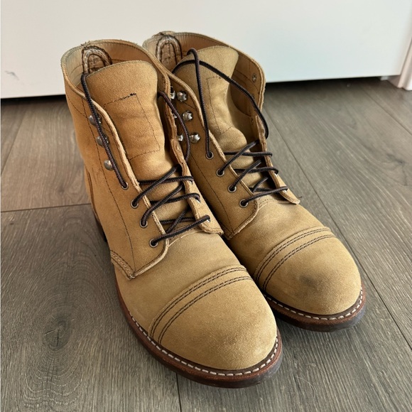 Women´s Red Wing Iron Ranger - Size 9.5 - Hawthorne...